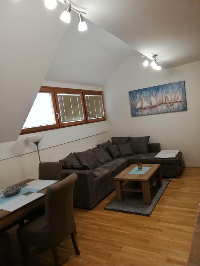 Апартаменти Apartman Florijan Вараждин Екстер'єр фото